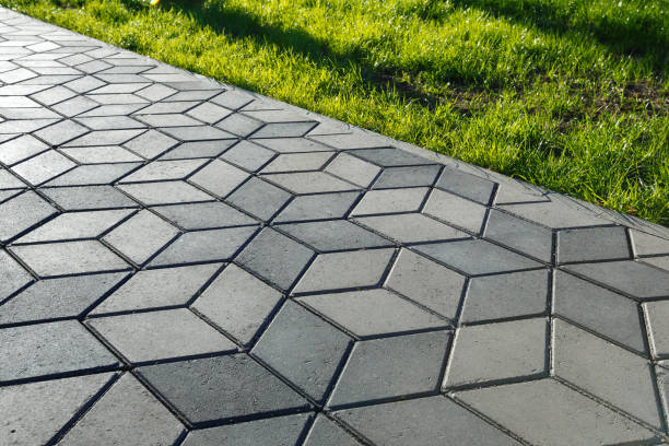  Lake Wazeecha, WI Driveway Pavers Pros